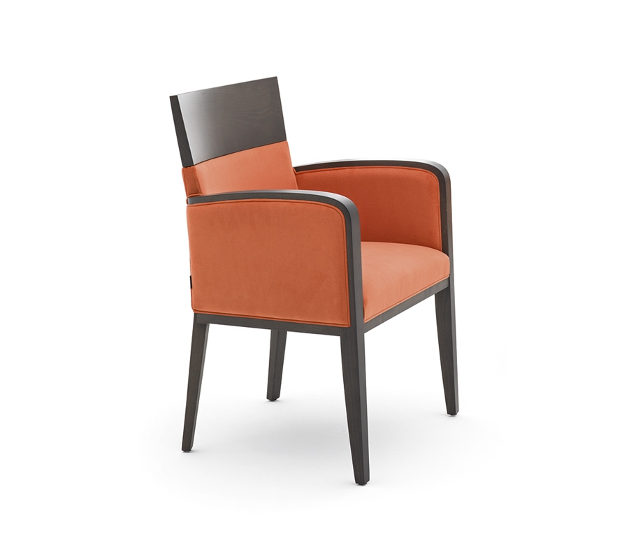 Montbel Seating Logica 00932