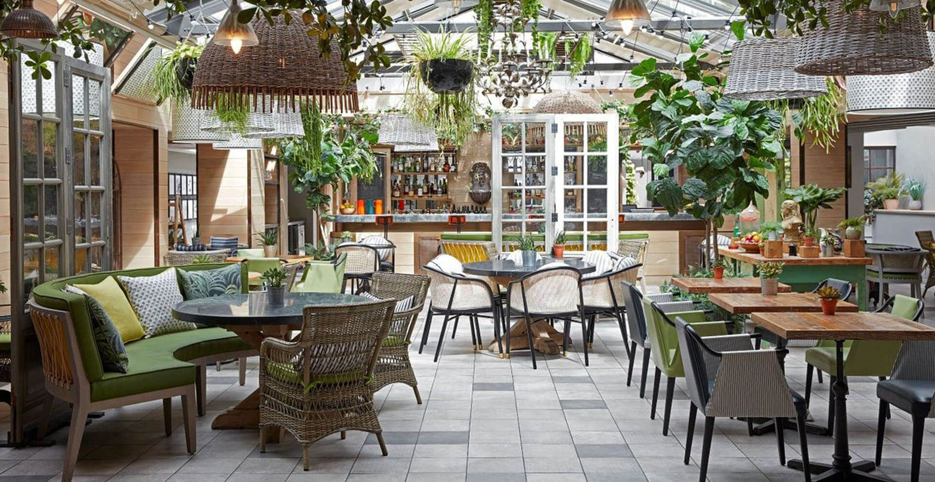 Montbel seating Hotel Kimpton Charlotte Square